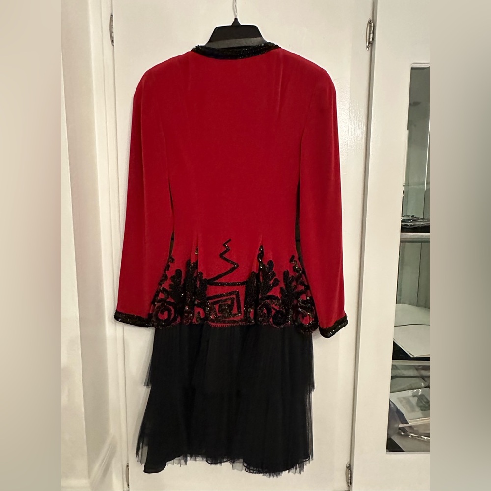 Neiman Marcus Black and red sequined tule Dress - Picture 4 of 7